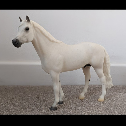 Breyer snowman model - snowman, 1:9