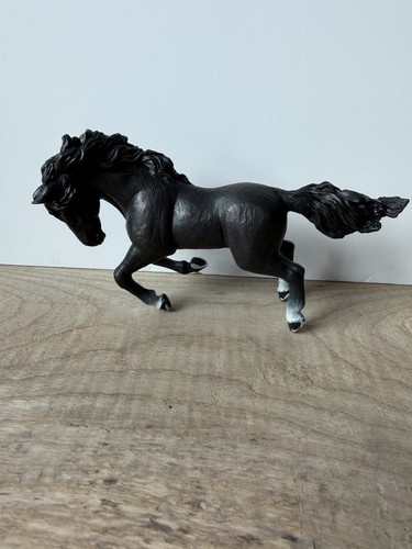 Papo black horse figure - black,