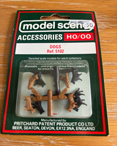 Pritchard model scene - dogs, &