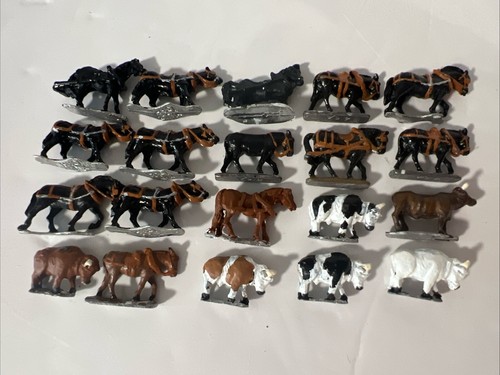 White metal model - model, horses