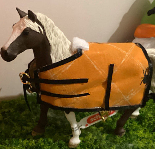 Halloween model horse - , blanket