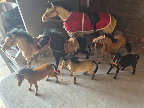 Collection toy model horses - of,