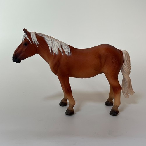 Collecta horses noriker mare - horses,