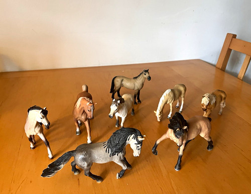 Schleich horse plastic - 7,